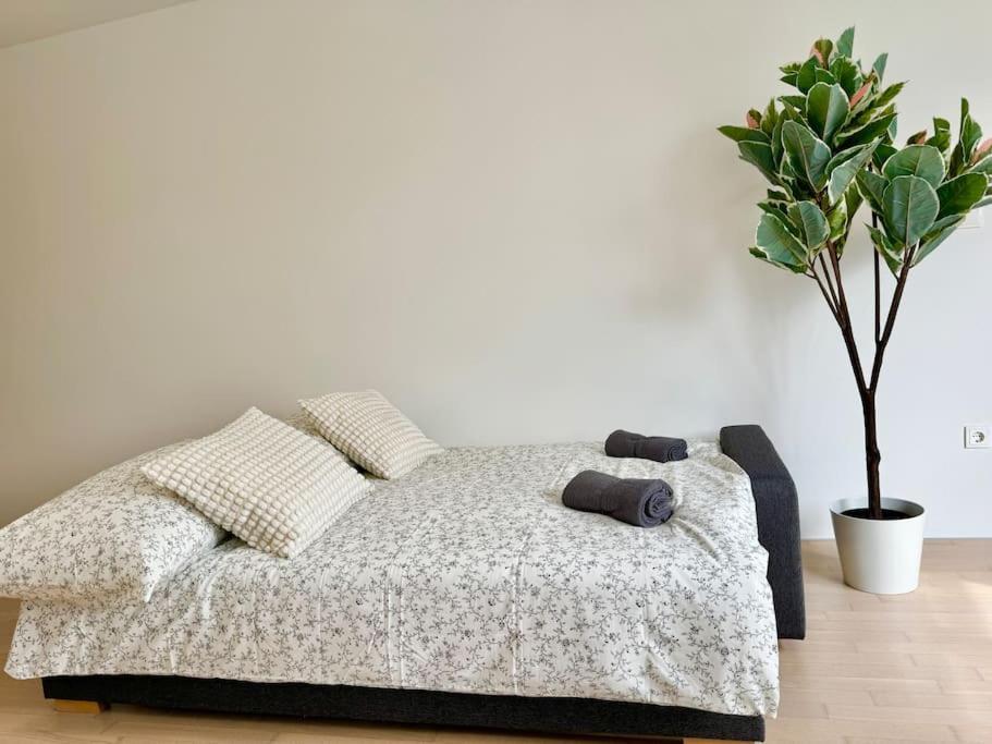 Easy Suites - Free Underground Parking Відень Екстер'єр фото